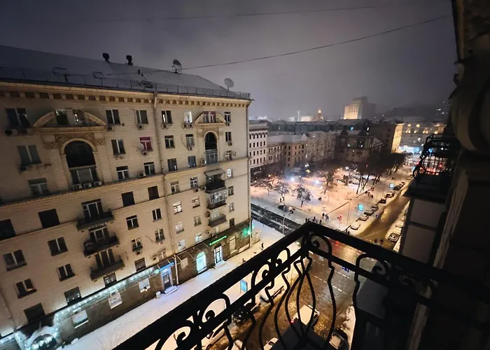 Kyiv Gallery Apartment