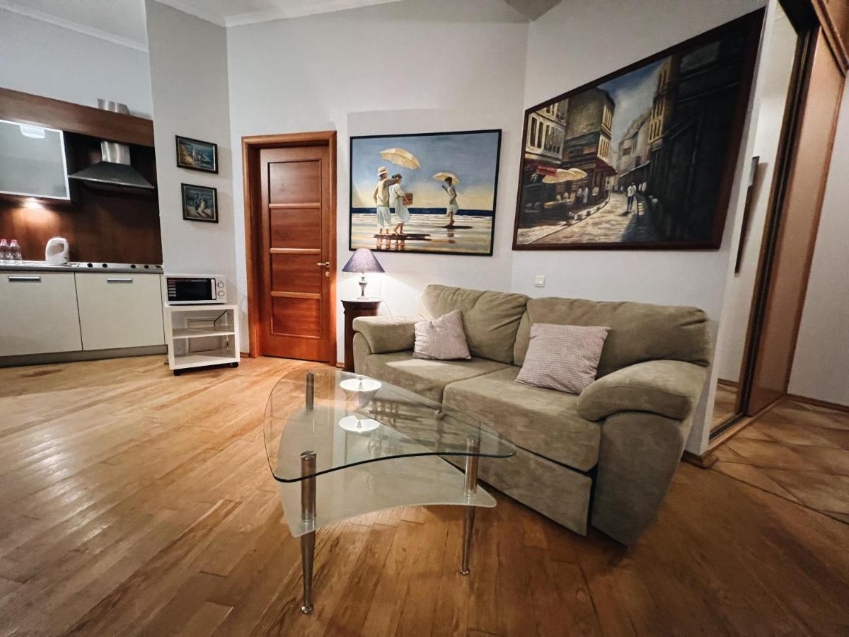 Gallery Apartment